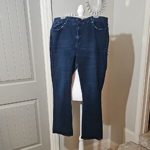 Signature by Levi Strauss Dark Blue Boot Cut Jeans (22W)